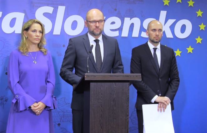 Dostavbe Mochoviec hrozí ďalšie predraženie a meškanie. SaS zvažuje trestné oznámenie